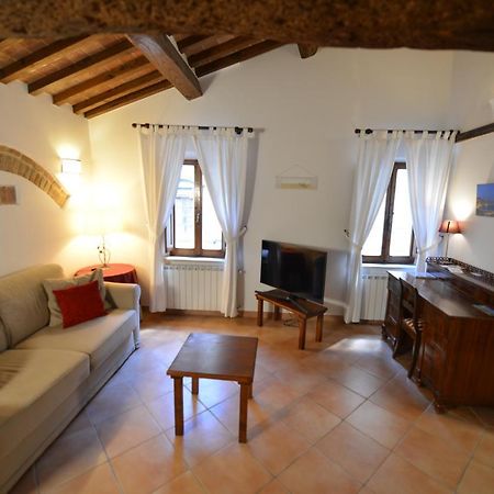 Il Palazzetto Bed & Breakfast Montepulciano Stazione Екстериор снимка